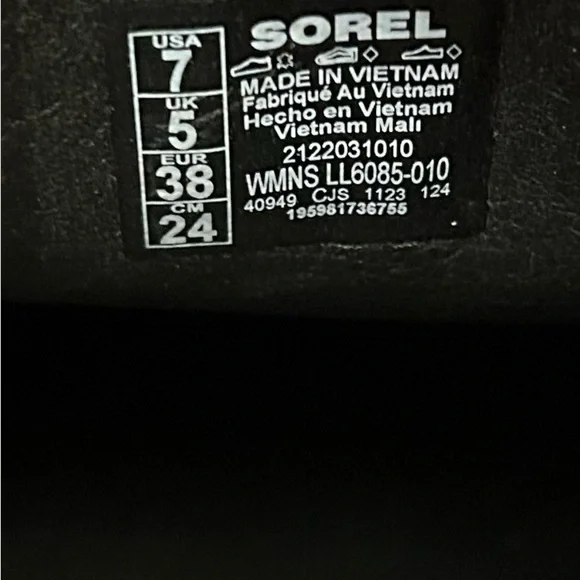 Sorel Black Leather Clogs with Buckle - Picture 4 of 10